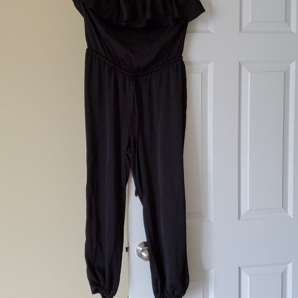 Romper - Picture 1 of 6